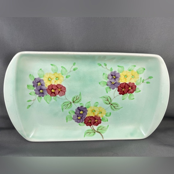Vintage Radford England Art Pottery Hand Painted Floral Tray.
Length 9 1/4” in - Picture 1 of 2